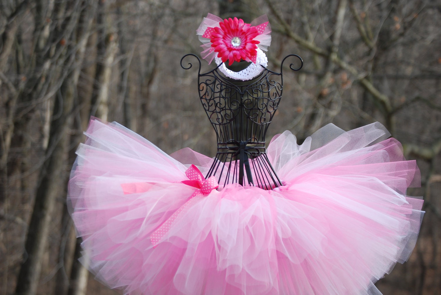 Tutus:pink tutu/ newborn tutu/ baby tutu/custom pink tutu sizes newborn, 3-6, 6-12, 12-18, 2T/3T
