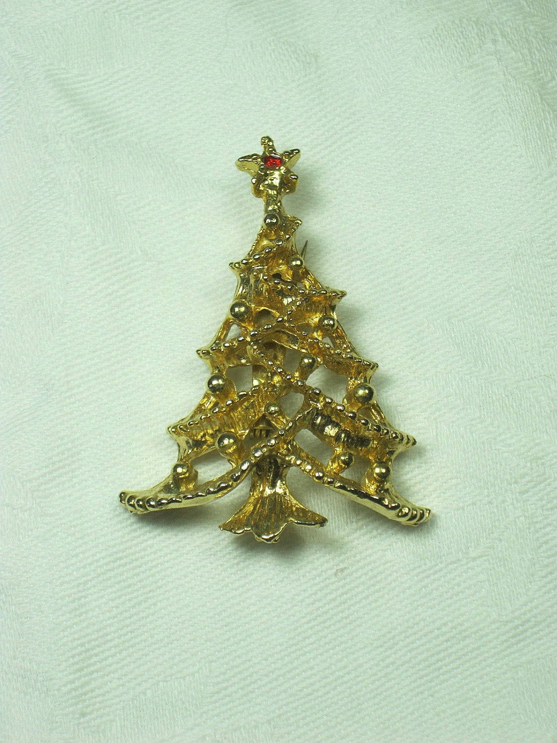 items similar to vintage christmas tree pin gold holiday items similar to vintage christmas tree pin gold holiday