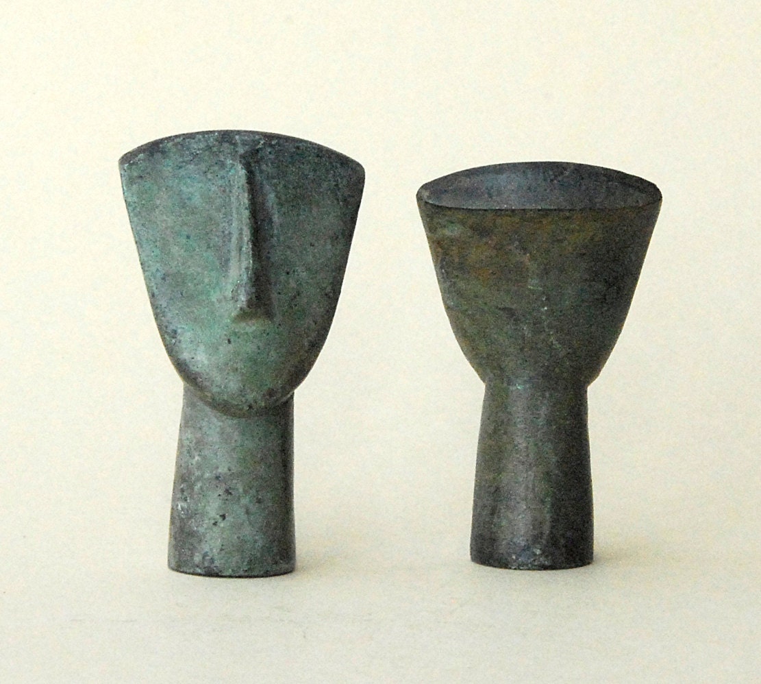 Greek Abstract Figurine Head in Bronze