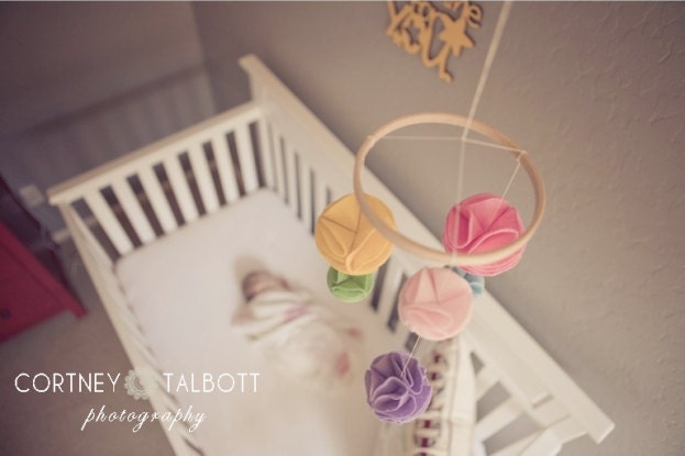 Gray and White Pom Pom Modern Nursery Mobile - Baby Crib Mobile