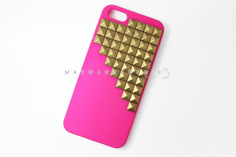 FREE Shipping US -- iPhone 5 Brass Studs Studded Hot Pink Rubberized Hard Phone Case AT&T Verizon Sprint