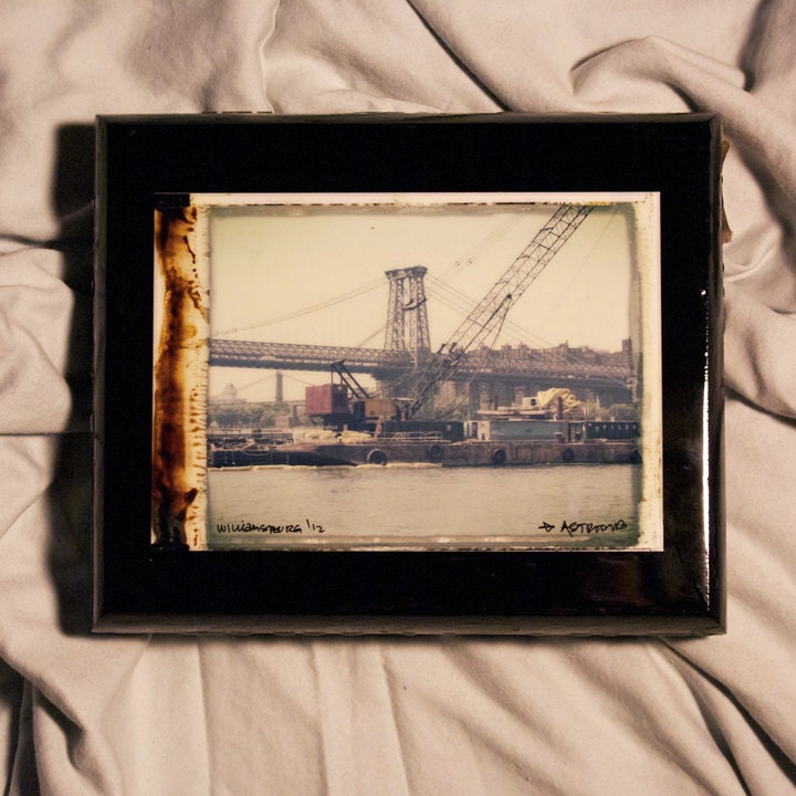 The Williamsburg bridge on wooden repurposed cigar box
