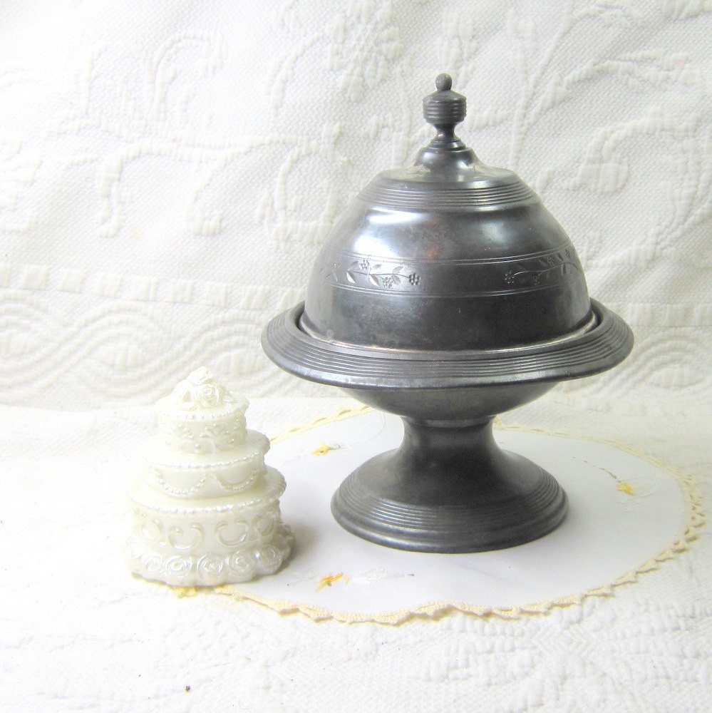 Antique Bowl Serving Dish Silver Victorian Covered Gift for Her Prop Display Decor Shabby Chic Victorian