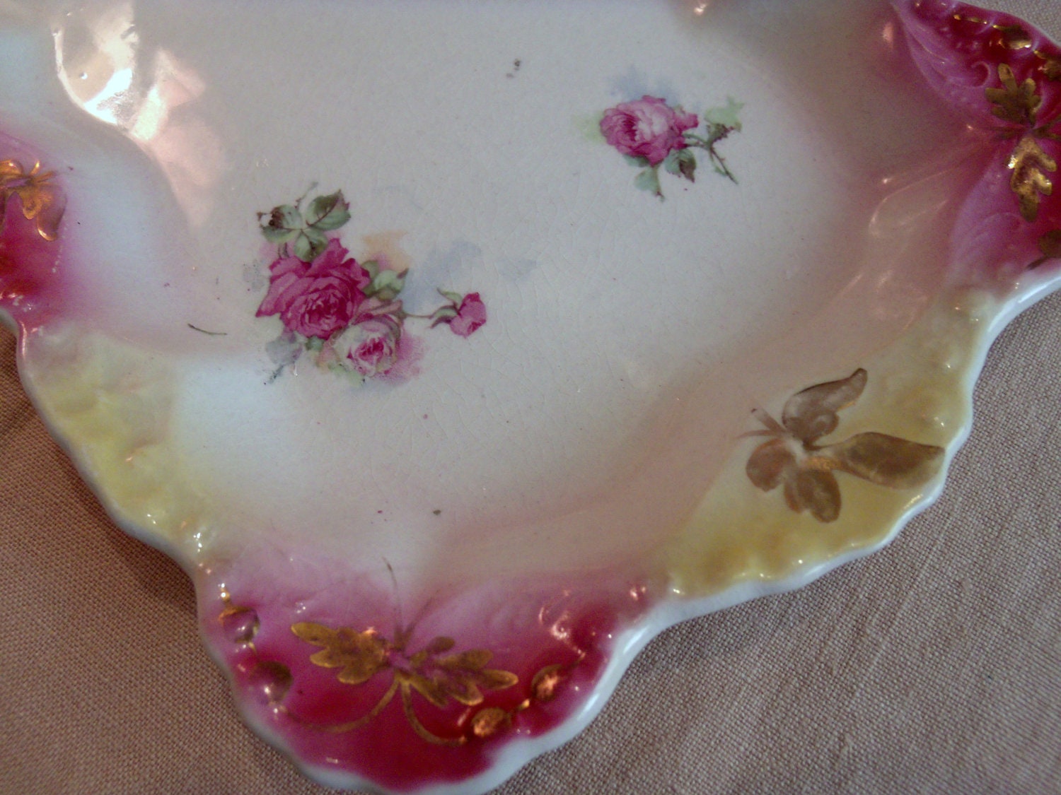 Vintage Hand Painted Dish Rectangular Shape Pink Roses Gold Edging Unmarked Dresser Tray TREASURY ITEM
