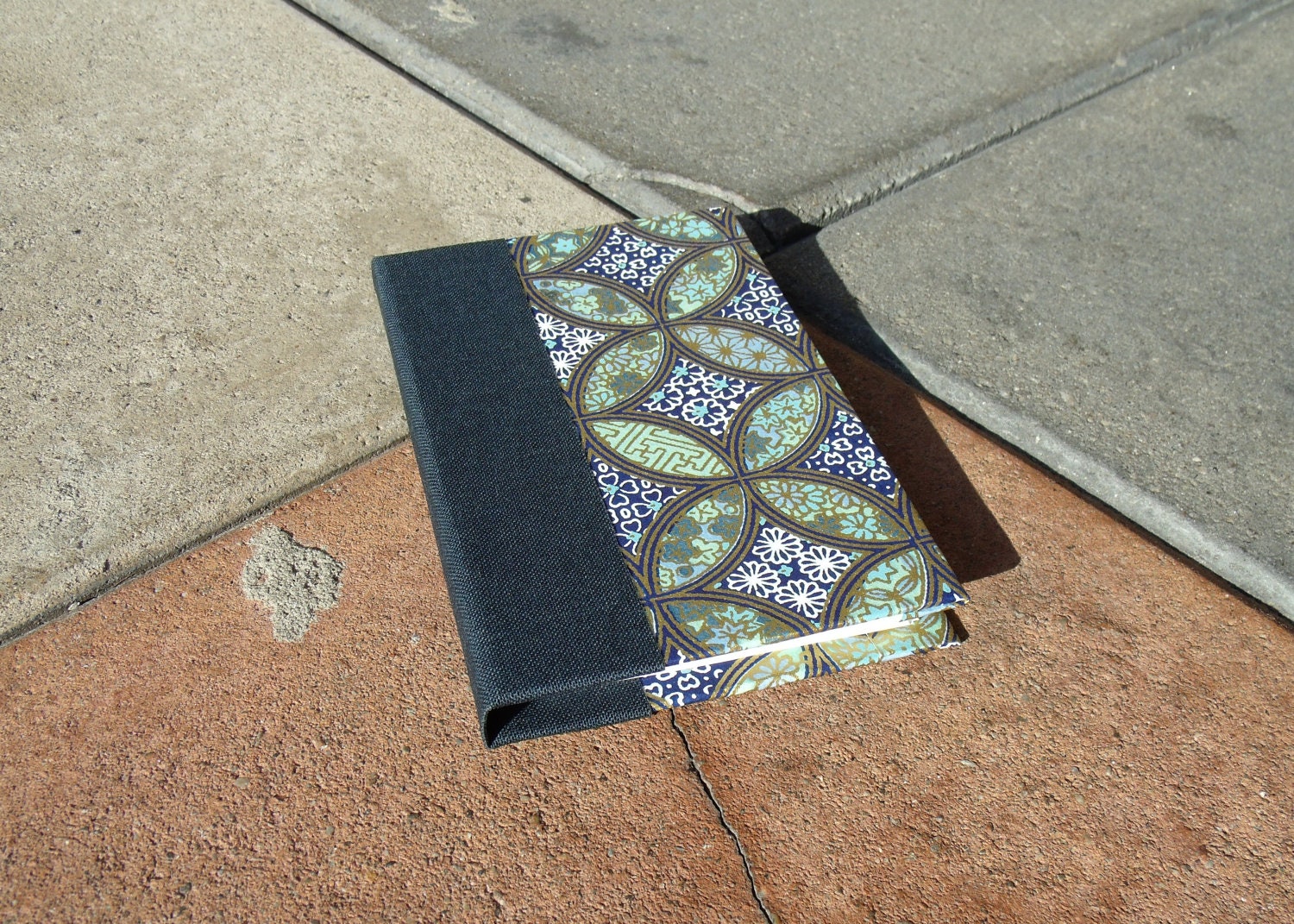 Elegant Blue and Metallic Gold Blank Journal