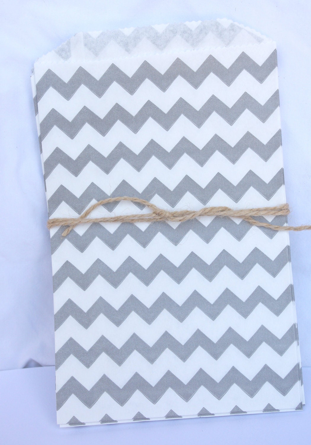 12MeDiUM SiZe Chevron PaPER BAGs-- grey --party favors--gifts---weddings--showers--12ct Il_170x135