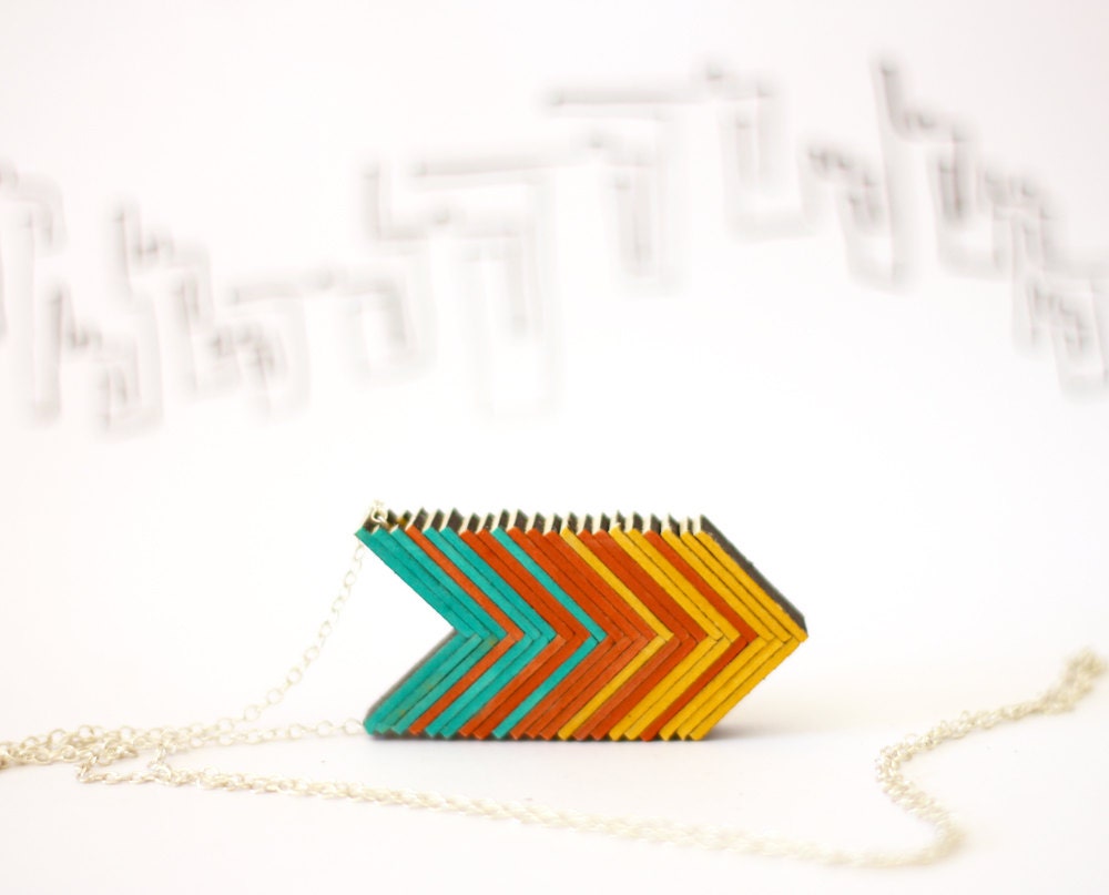 Arrows fall necklace - green-blue yellow red necklace, fall shadows