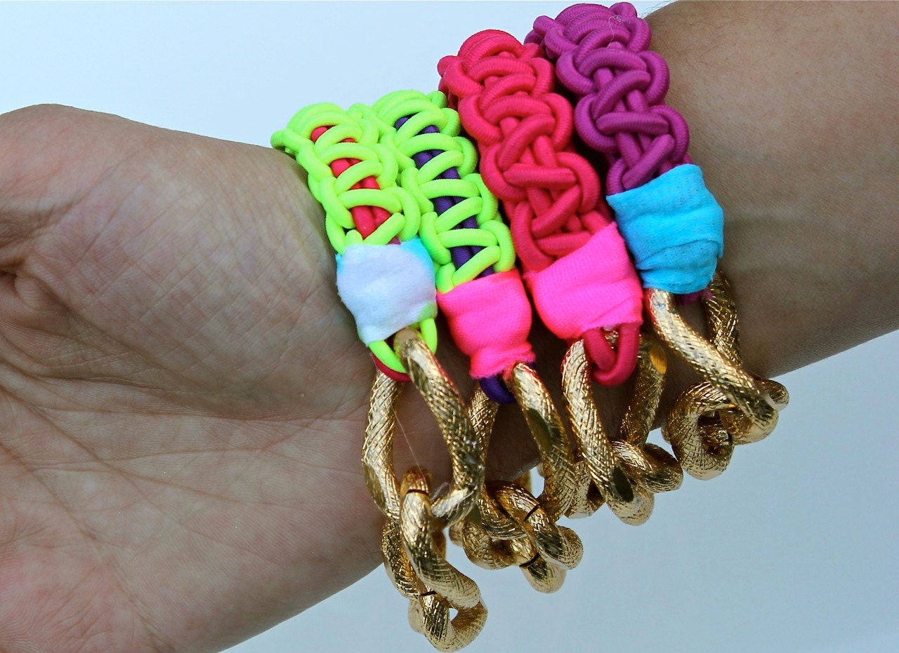 Friendship Bling Bracelet,  Chunky Gold Chain bracelet, Cord bracelet with Neon Orange Stretch Cord and with Neon & Pattern Trim