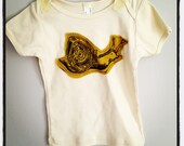 Organic snail tshirt