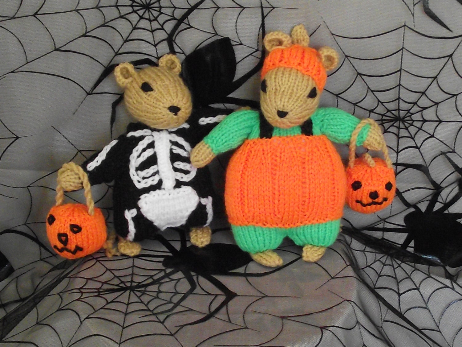 2 x Halloween Hamsters, hand knitted, Pumpkin hamster and skeleton hamster
