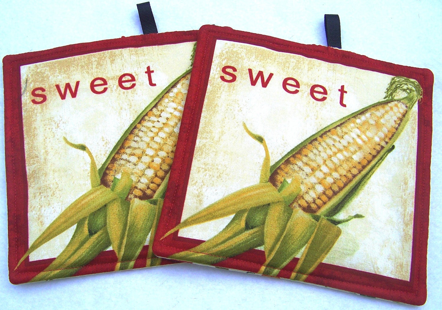 Hot Pads Kitchen Decor Set of Two Pot Holders featuring Summer Corn Trivets