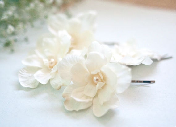 Ivory Wedding Hair Flowers with Pearls (4 pcs) Bridal Flower Hair Pins Rustic Beach Wedding Garden Wedding Hair Accessories Bridesmaid