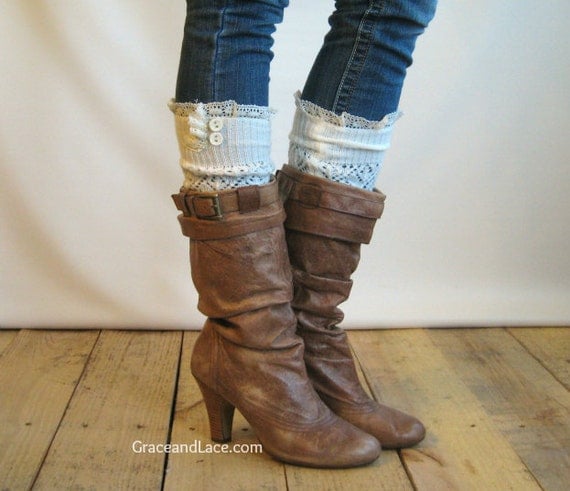 The Lacey Lou - Off White Open-work Leg Warmers with knit lace trim & buttons - Legwarmers (item no. 3-16)
