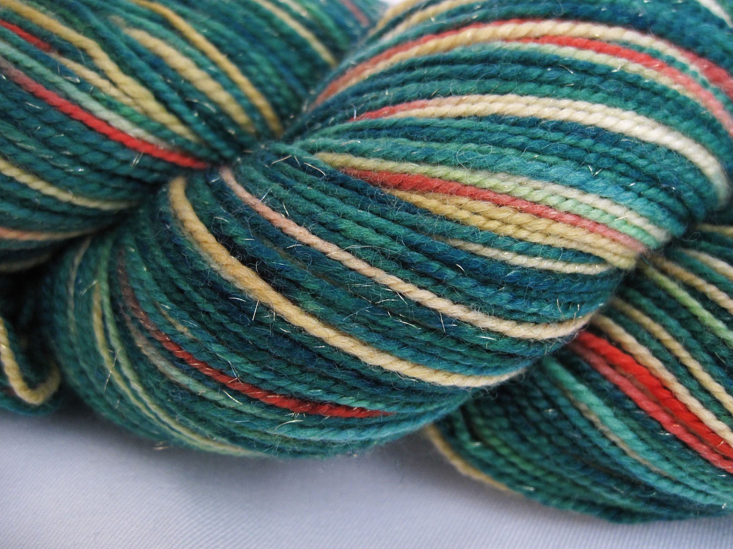 Rock Center Xmas 425yd SW Merino/Nylon/Stellina