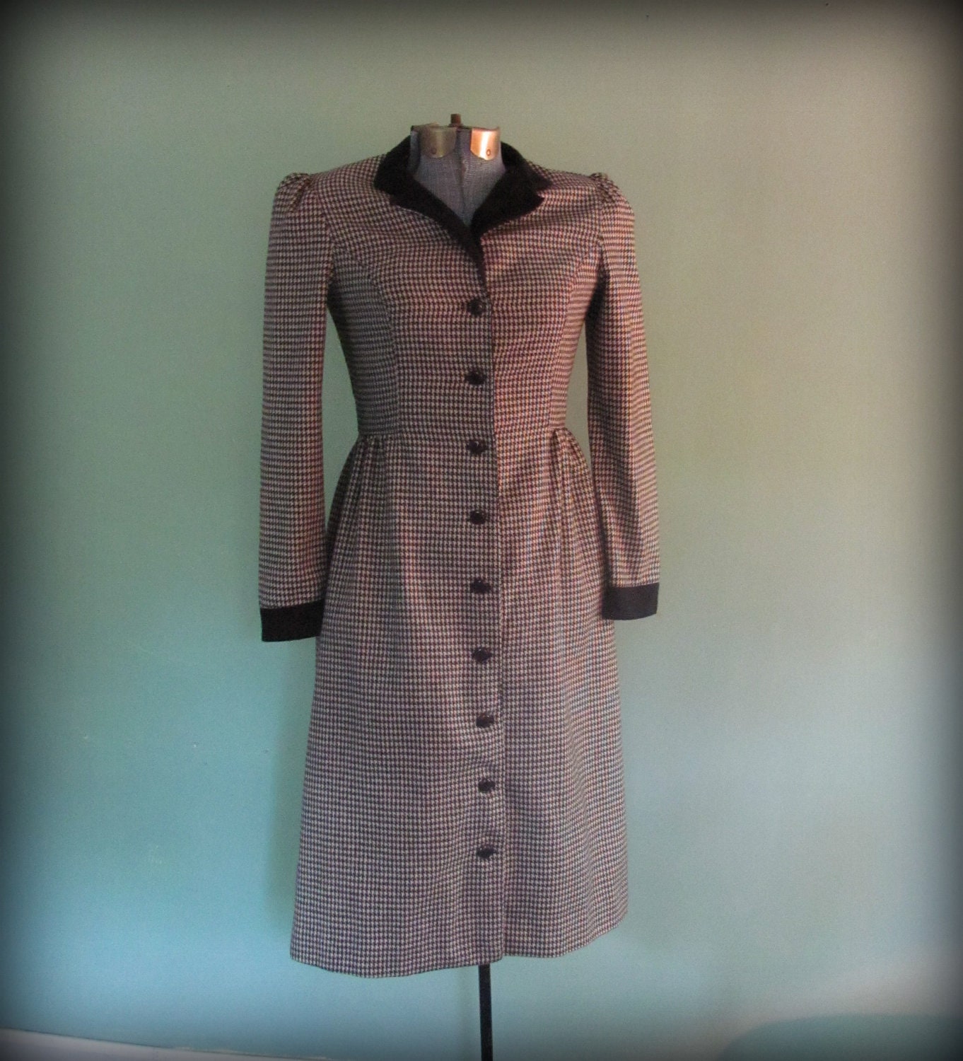 Vintage Black and White Houndstooth Wool Dress Fall Coat by Joan Sparks for Daniel Barrett Size Medium