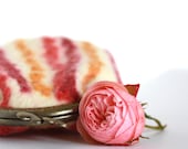 Coin purse - coin pouch - felted wool coin purse pink rose - gift for girl - Mothers day gift - ready to ship