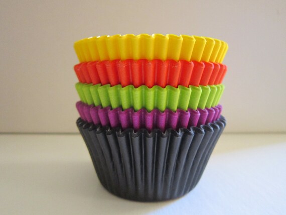 60 Assorted Standard Baking Liners Il_570xn