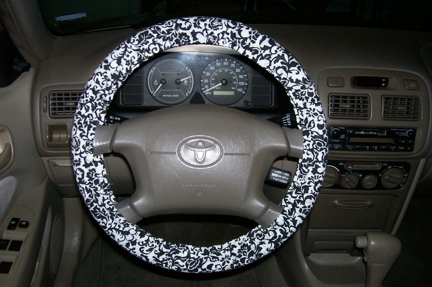 Black Leaves Steering Wheel Cover