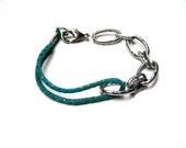 Green and gold cord bracelet with a big chain