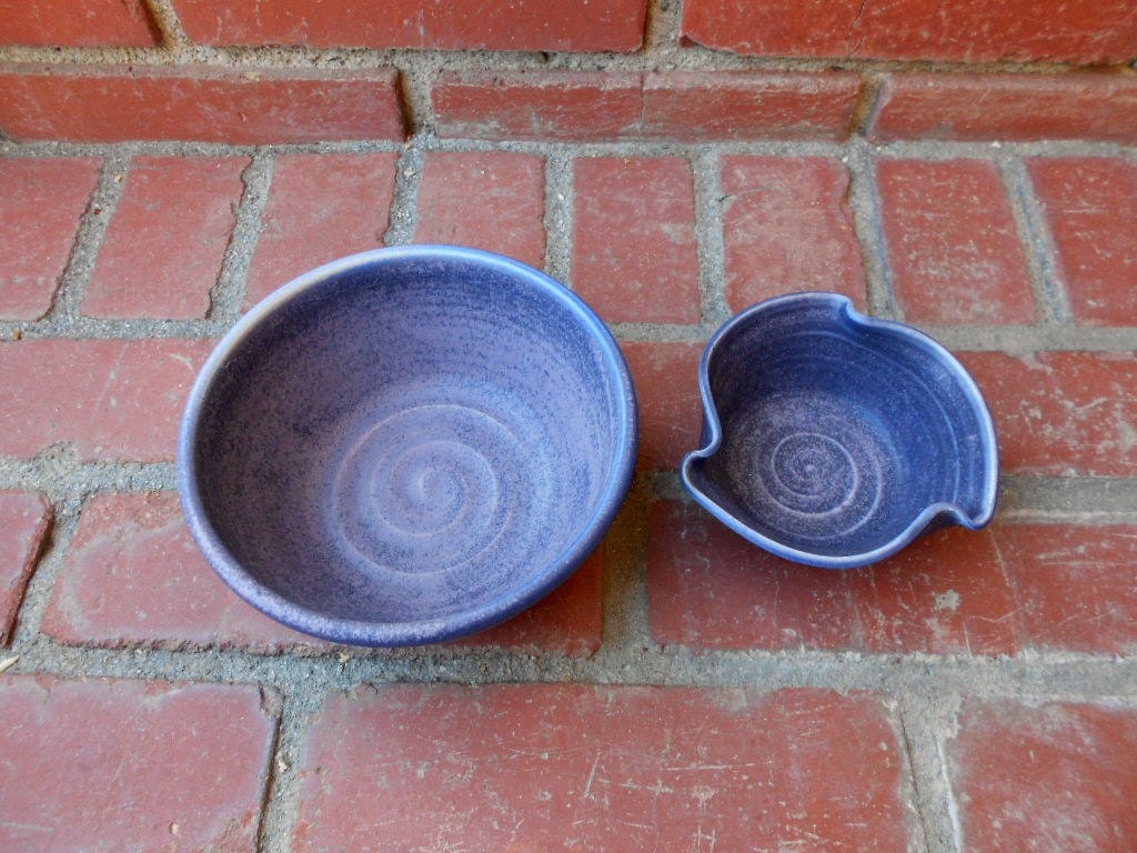 Set of 2 Amethyst Matte Purple Lavender Nesting Bargain Bowls