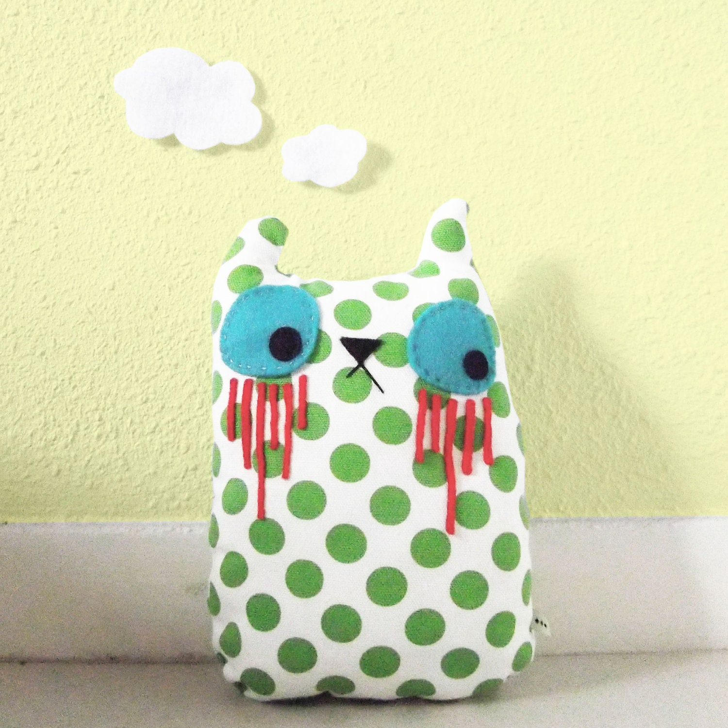 Archibald the nounours, green and white bear plush doll with dots