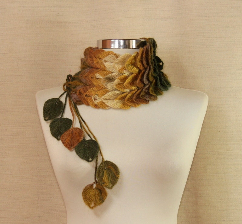 Autumn Leaves / Neck Warmer Crochet Scarf Infinity Scarf Chunky Cowl Neck Scarf Brown Green Cream Crocodile Scarf Fall Leaves