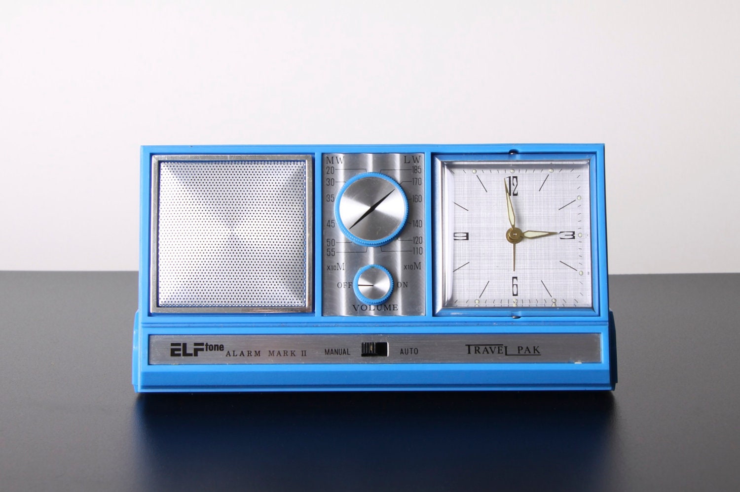 Vintage Blue Elftone Travel Transistor Solid State Radio Alarm Clock Plastic Space Age Atomic 1970's Boxed