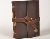 Leather journal handmade,blank notebook,vintage journal,travel diary,mini journal with vintage key, brown,unique gift