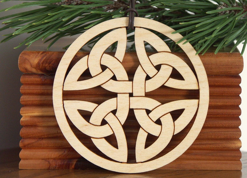 Celtic Knot ornament wood hanging decoration