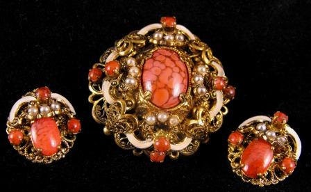Superb Baroque Coral Rhinestone Set Brooch Earrings Demi Parure Sale 50.00