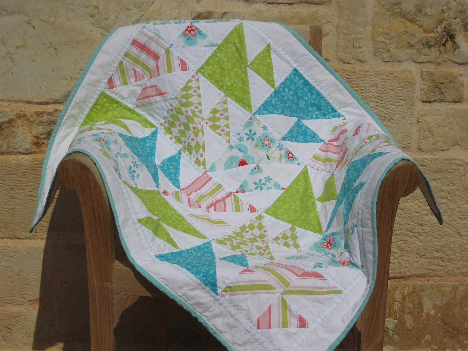 Baby Quilt, baby blanket, wall quilt with patchwork fishes in turquoise, green, pink and white