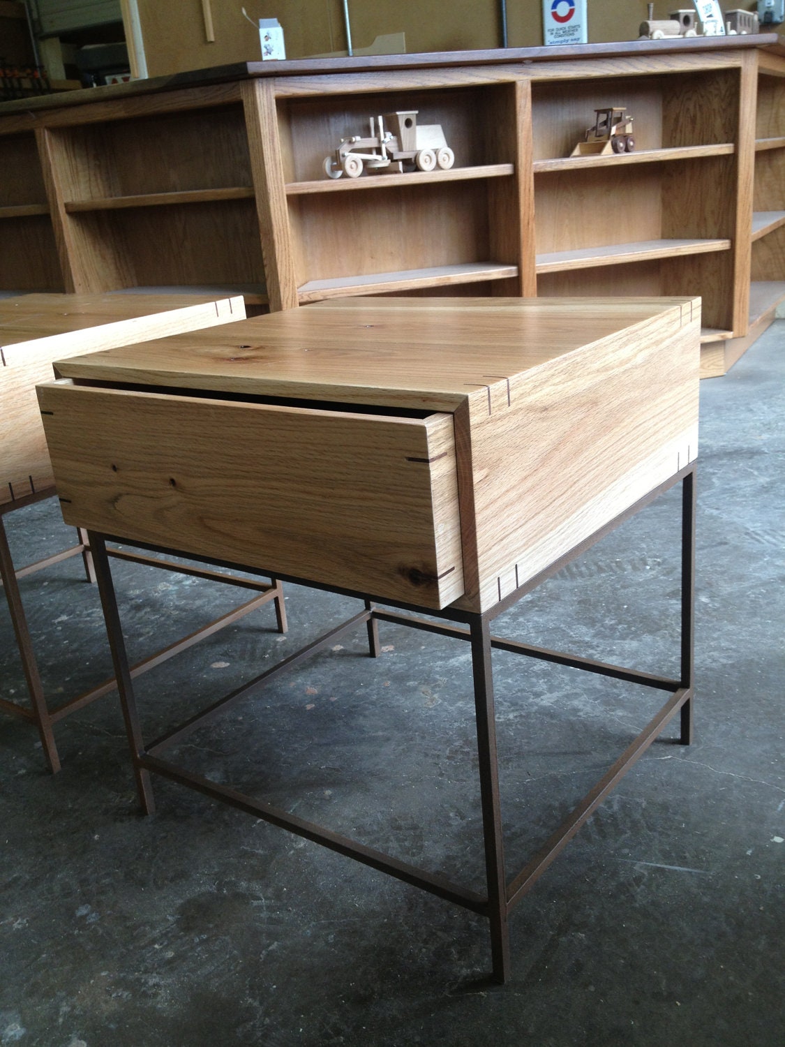 Myers End Table - Classic Modern