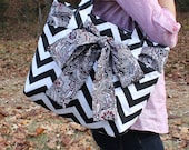 X-LARGE black and white CHEVRON stripe zigzag Handbag/ Diaper Bag/ Purse/ Tote with Red, Black and White Paisley Bow/Sash
