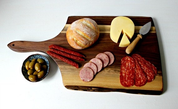 small  charcuterie board, amazing woodgrain, Black Walnut with live edge, perfect for entertaining