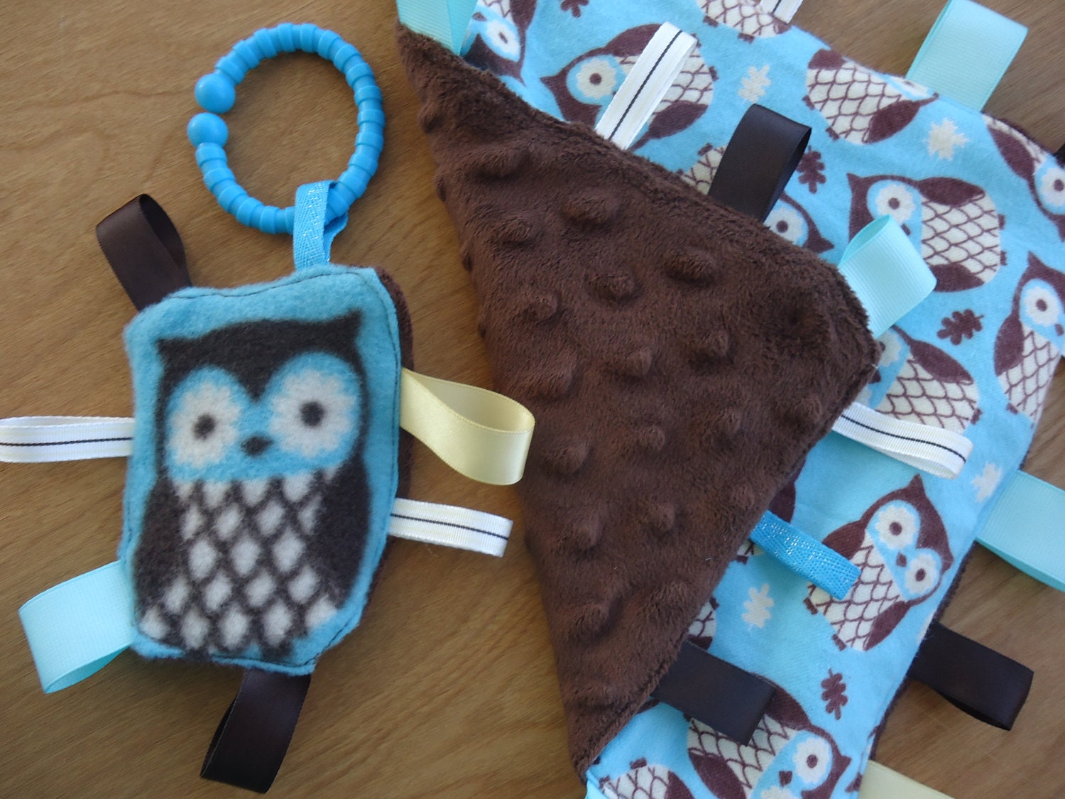 Owl Tag Blanket & Crinkle Toy - Sensory toy, minky blanket, nursery decor, owl nursery, baby boy, baby girl, baby shower gift
