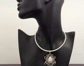 Necklace with Mother of pearl pendant