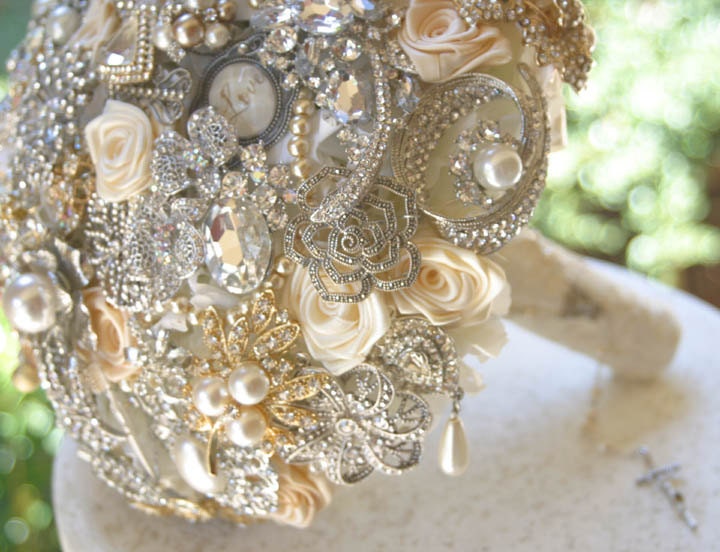 Champagne wedding bouquet. Deposit on a custom Vintage style broach bouquet. Please read description below the picture