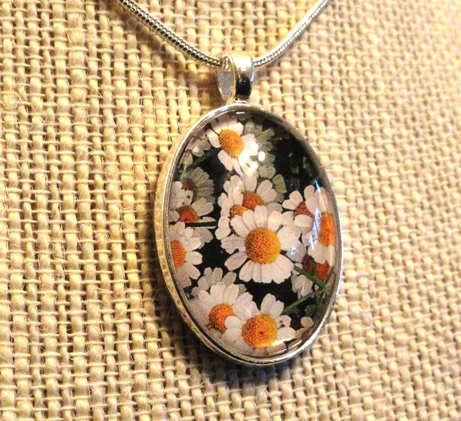 Oval Art Glass Pendant - Daisy - Necklace Included