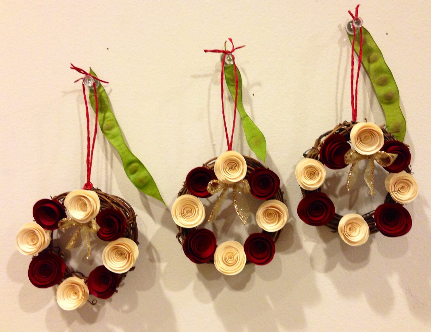 Three Paper flower wreath ornament in red and white- Set of 3