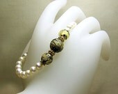 Black and gold Murano bracelet  White pearl bracelet 24K gold vermeil beaded bracelet Venetian Murano glass jewelry Feminine beaded jewelry