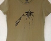 HG Wells War of the Worlds inspired womens plus size t shirt