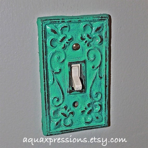 Laguna Green Decorative Light Switch Plate/ Single Switch Cover/ Fleur de lis/ Bright Cast Iron/ Painted Metal/ Shabby Chic