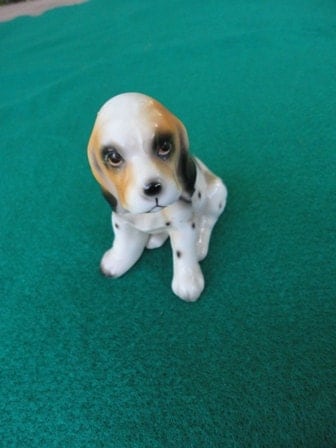 Vintage Small Beagle Puppy Sitting Not Looking Happy Porcelain Numbered 1157