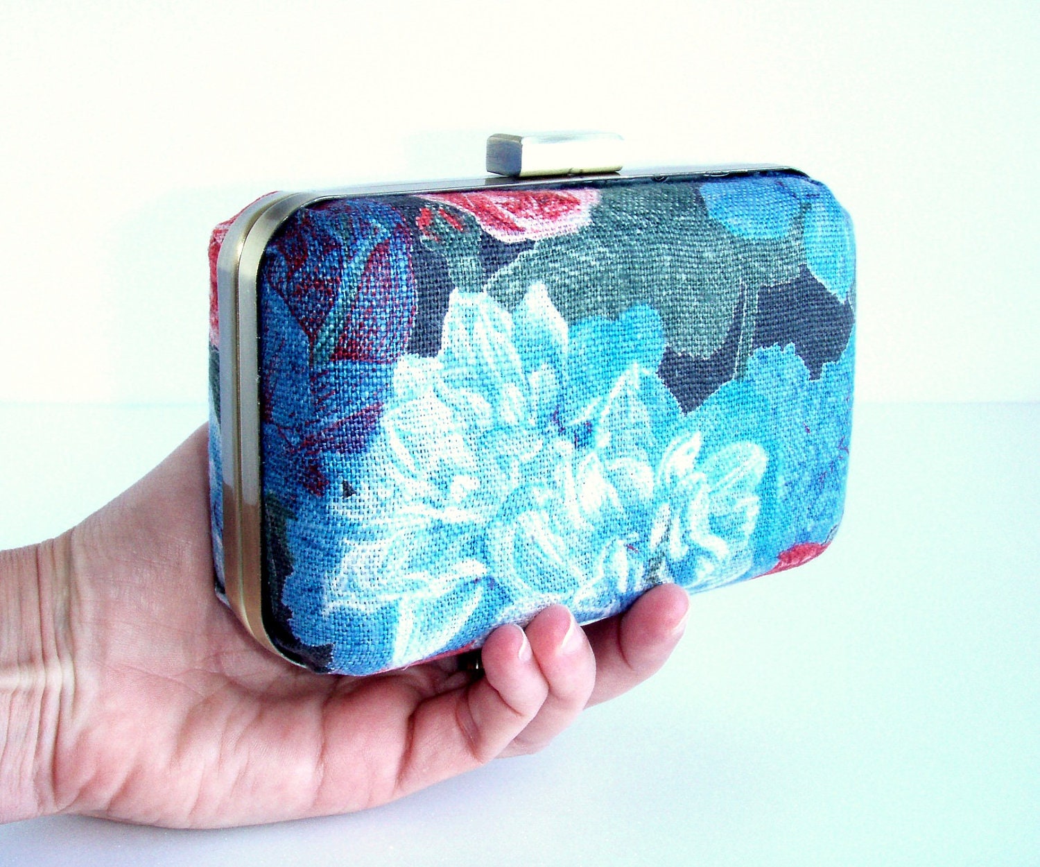 Hard Case Linen Clutch, French Style Minaudiere, Evening Clutch