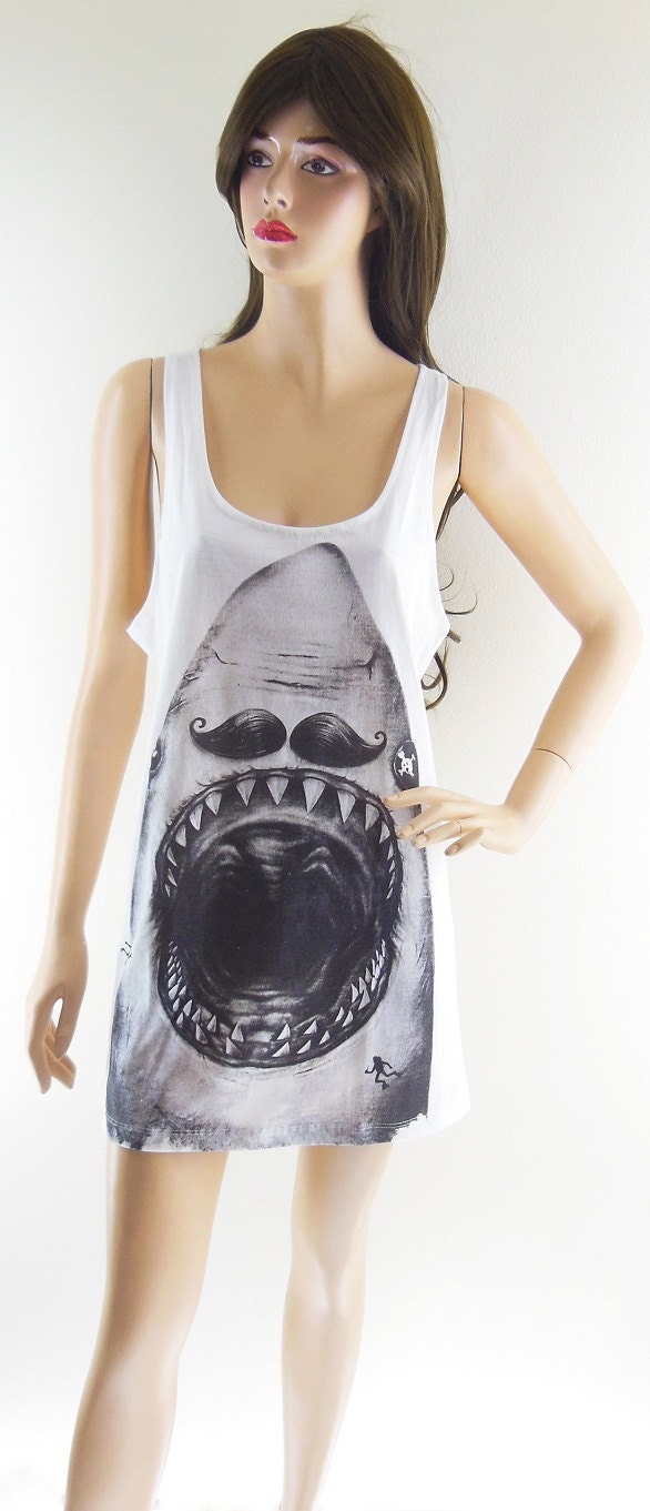 Shark Animal Design Shark Shirt Tank Top Jaws shirt Teens Girl Women T-Shirt White Tank Screen Print Size M