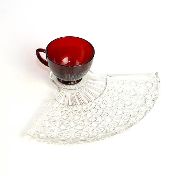 Royal Ruby Cups & Shell Fan Snack Plate Sets by Anchor Hocking - 7 SETS, 14 Pieces - Vintage Home Kitchen Party Decor or Use