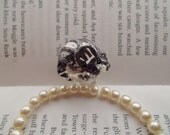 Wonder Witch ice cream scoop ring