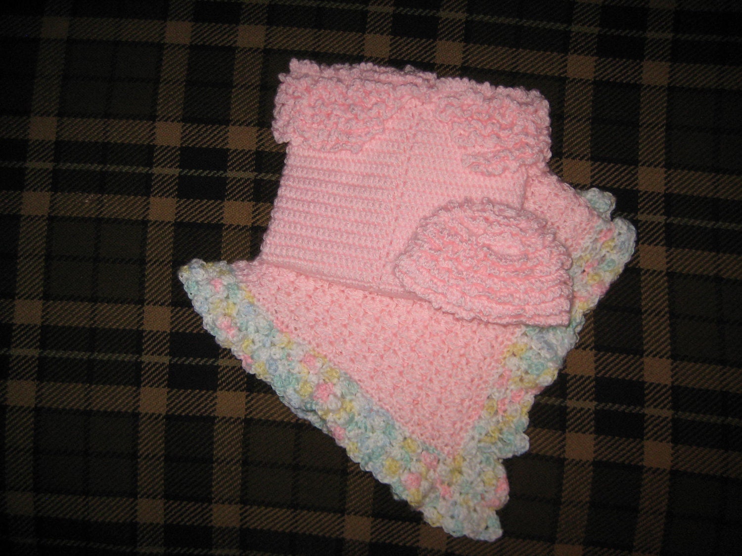 Preemie gift set. Crocheted Ruffled Baby Papoose/Cocoon with ruffled hat & baby blanket ( Free shipping )
