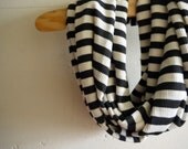 Infinity Scarf Circle Scarf - Cozy Contrast