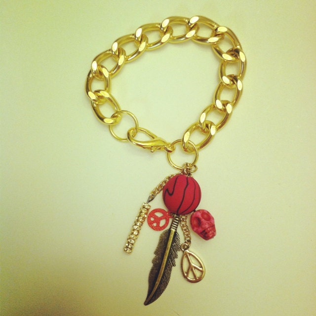 Chain bracelet charm bracelet in gold skeleton bead rhinestone rondelles feather, gold chain bracelet, gold charm bracelet, boho jewelry